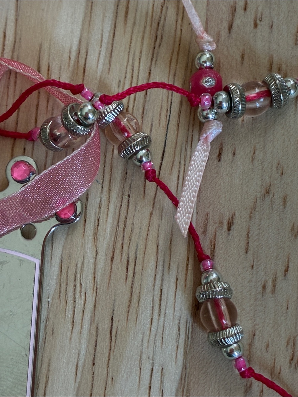 Sacchi Metal Bookmark with Pink Ribbon & Beads - Picture 7 of 7